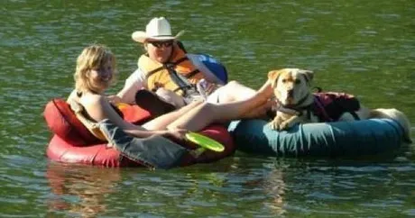 5 ideja za proljetni odmor prilagođen psima