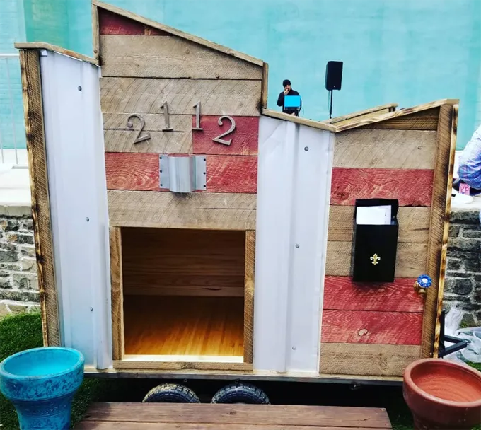 Įspūdingiausi šunų namai' title=